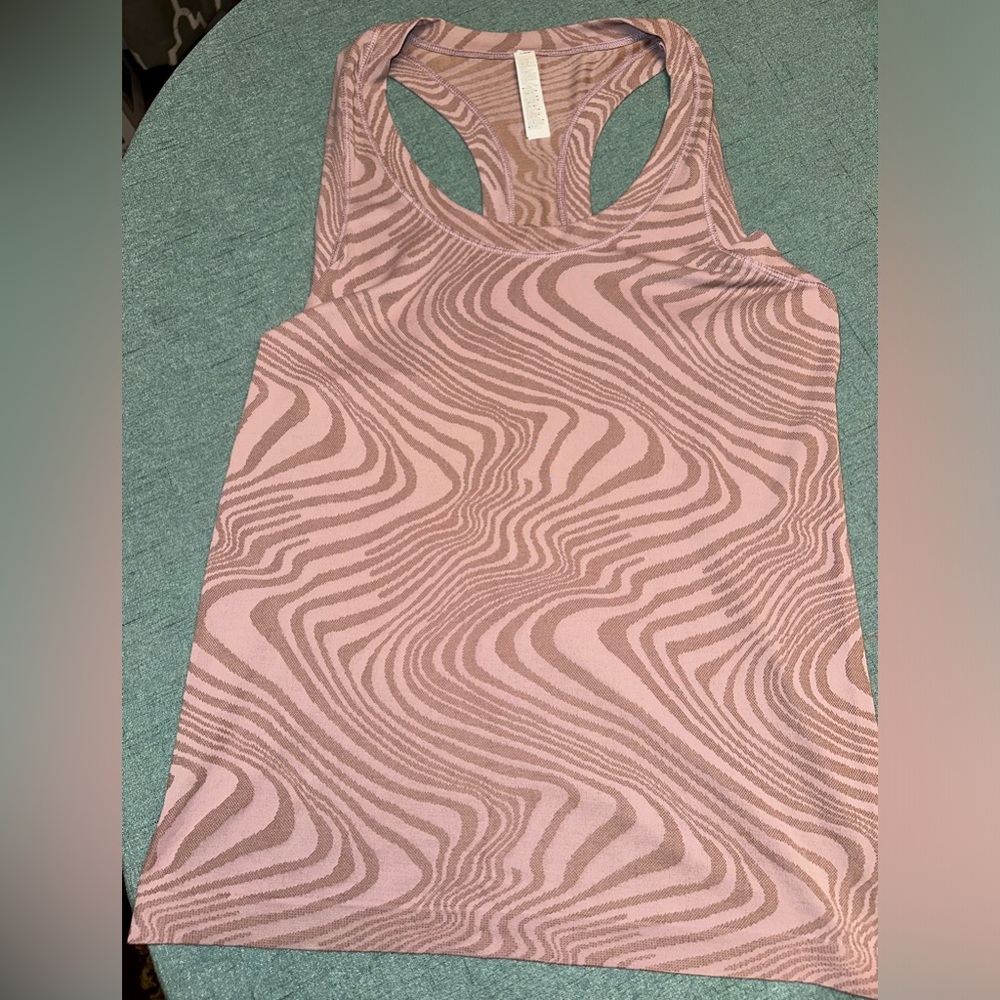 Athleta women’s S Active tank top (NWOT)